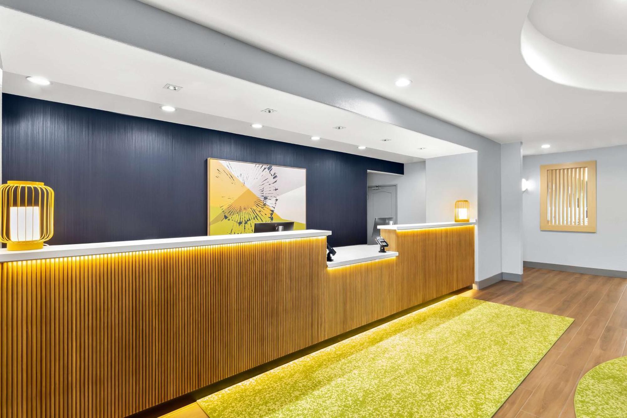 Spark By Hilton Missouri City Exterior foto